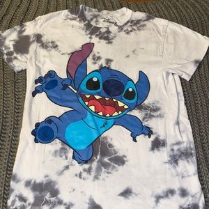 Disney stitch graphic tee